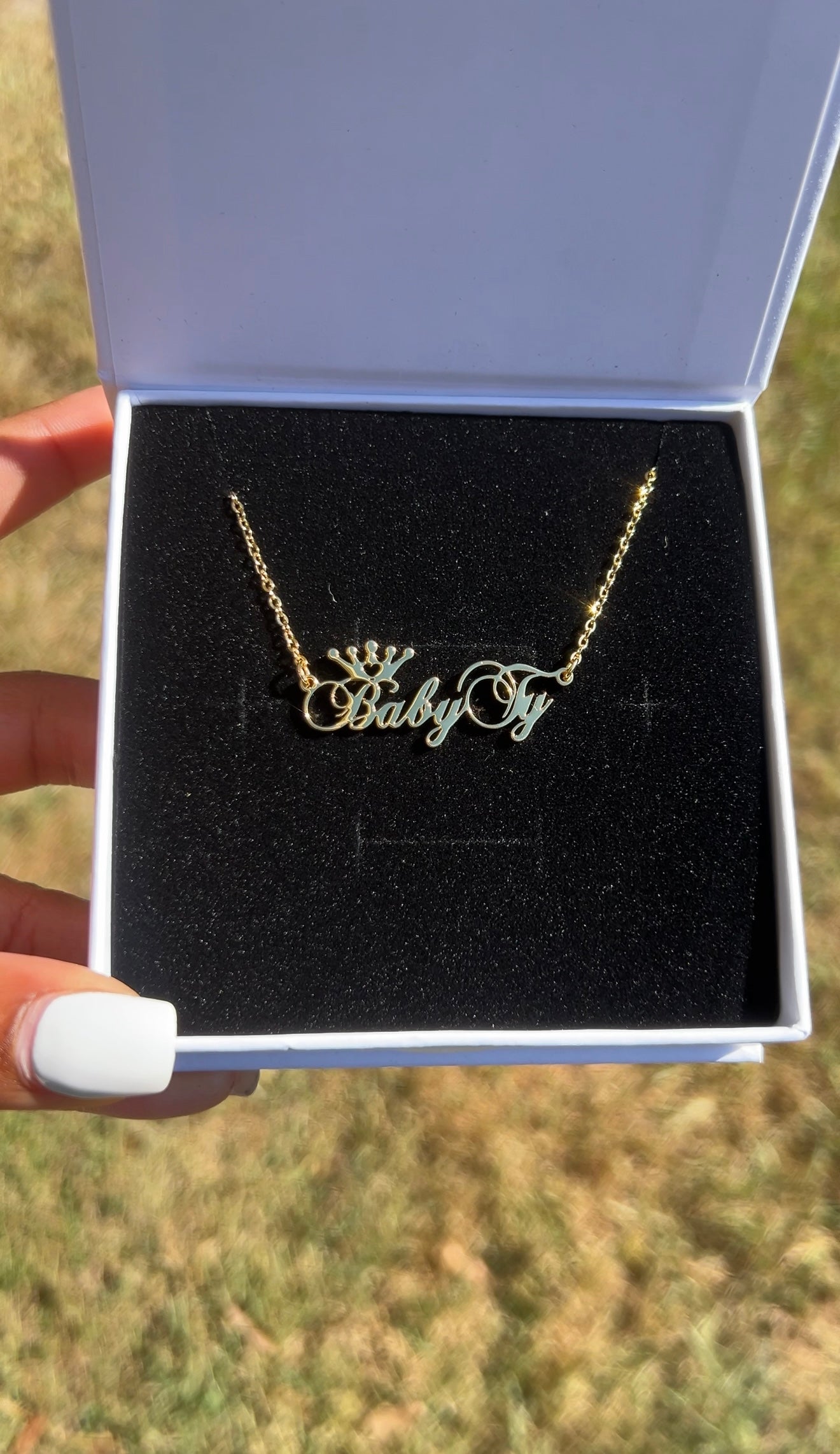 Crown Me Nameplate