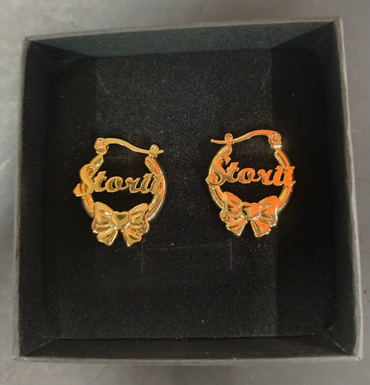 Girls love Bows Nameplate hoops