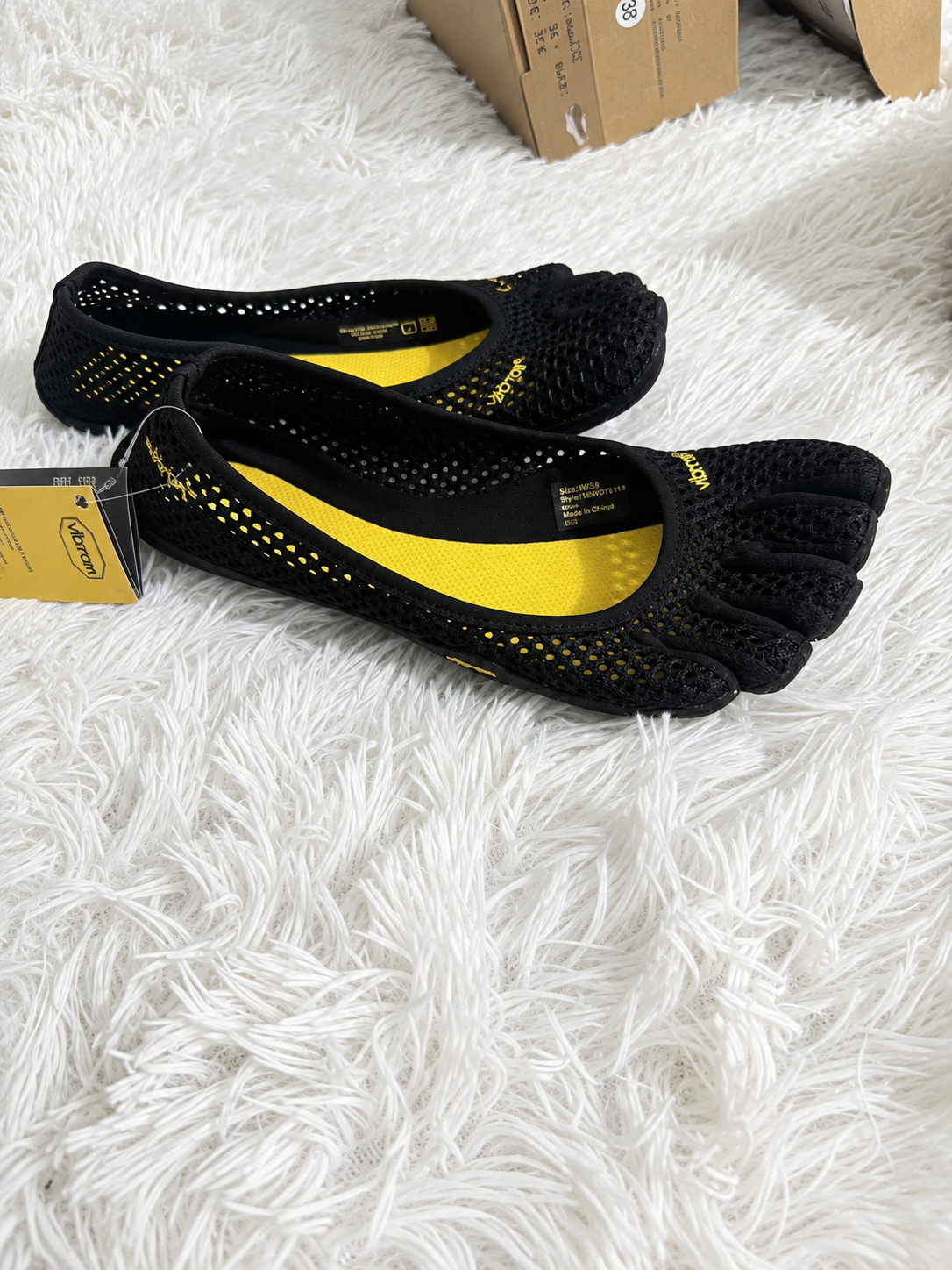 Mesh Five Finger Shoes