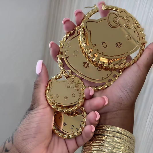 Solid Hello Kitty Twist Hoops